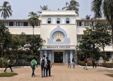 Bhavans College